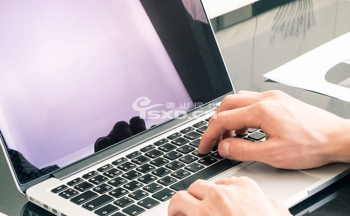 零基礎學電腦辦公軟件，網上學還是線下報班